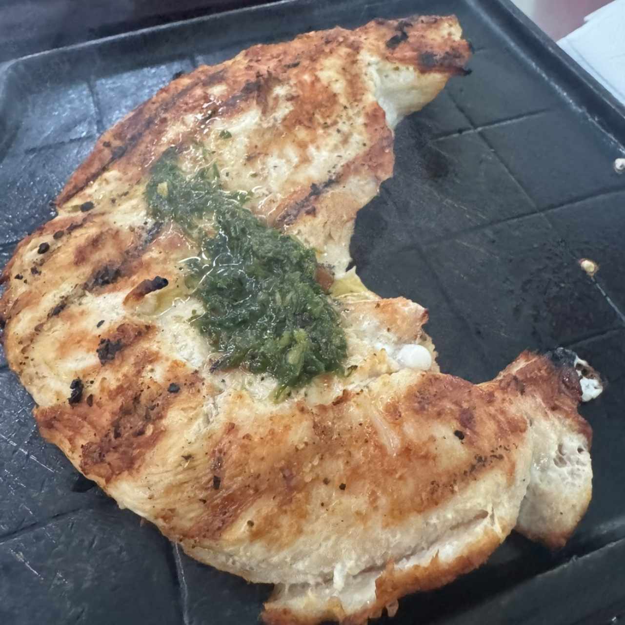 FILETE DE POLLO A LA BRASA