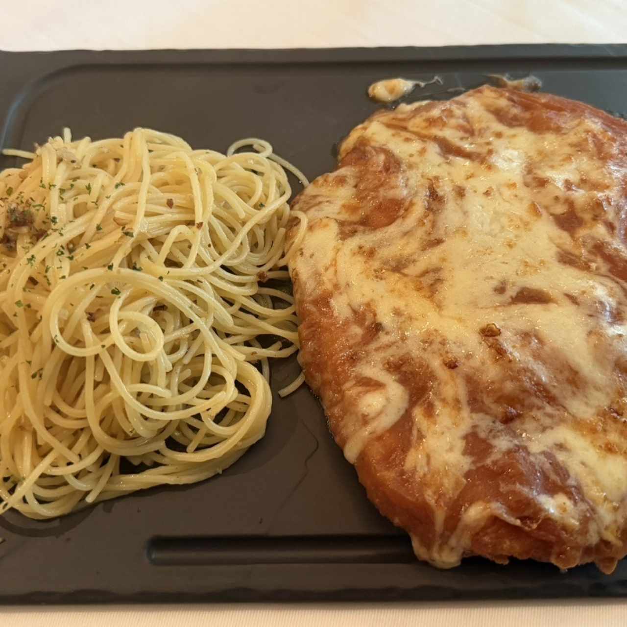 Pechuga de Pollo a la Parmesana
