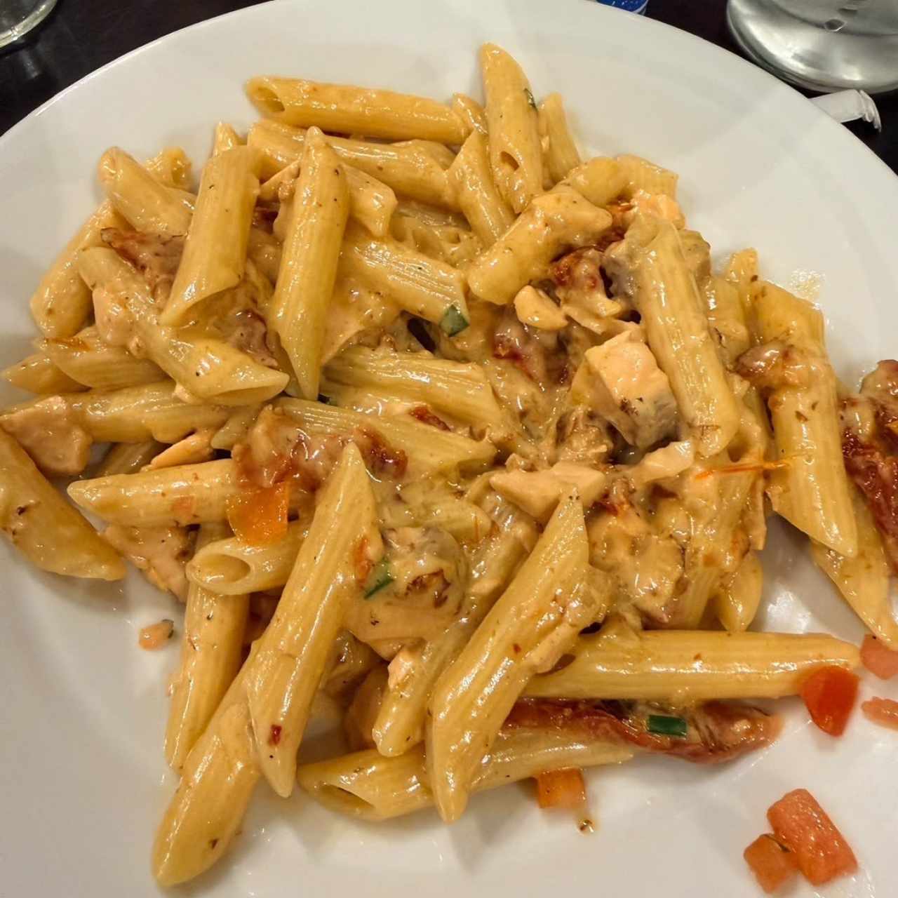 Pene con Salmon