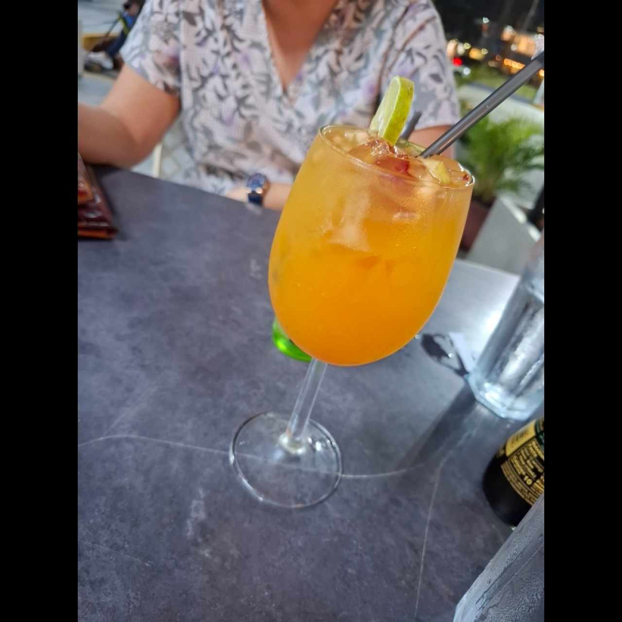 sangría de maracuya