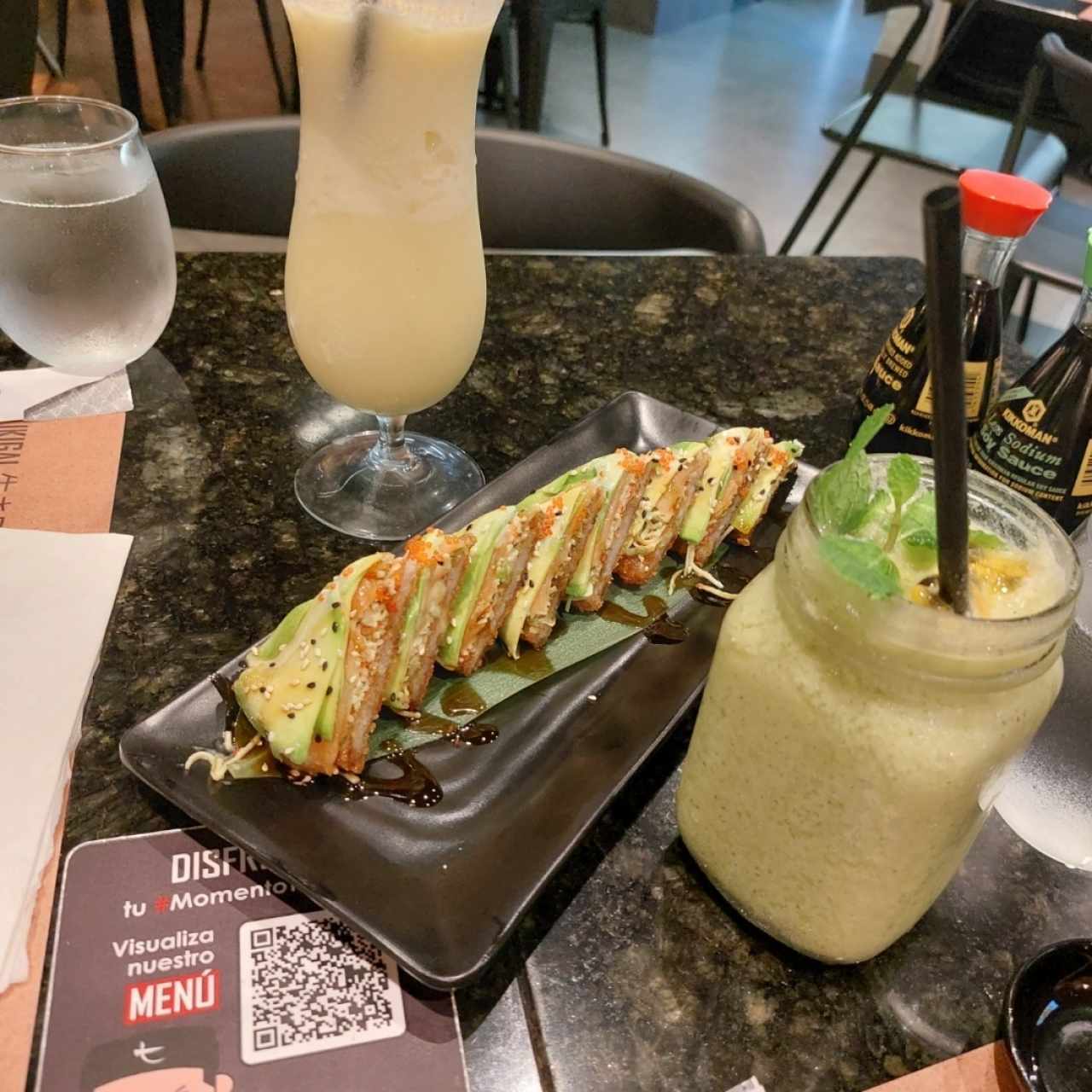sushi pizza 