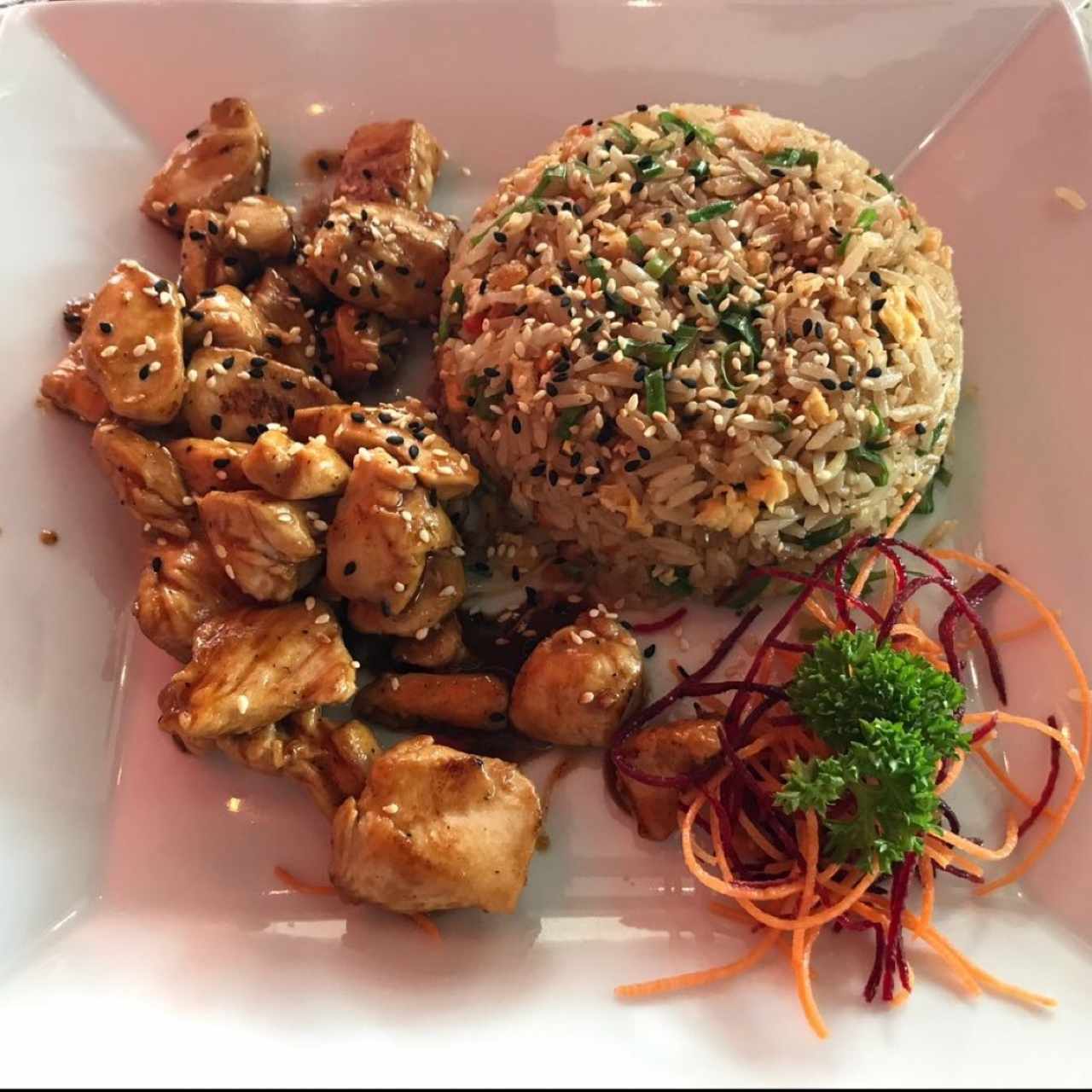 Yakimeshi - Pollo