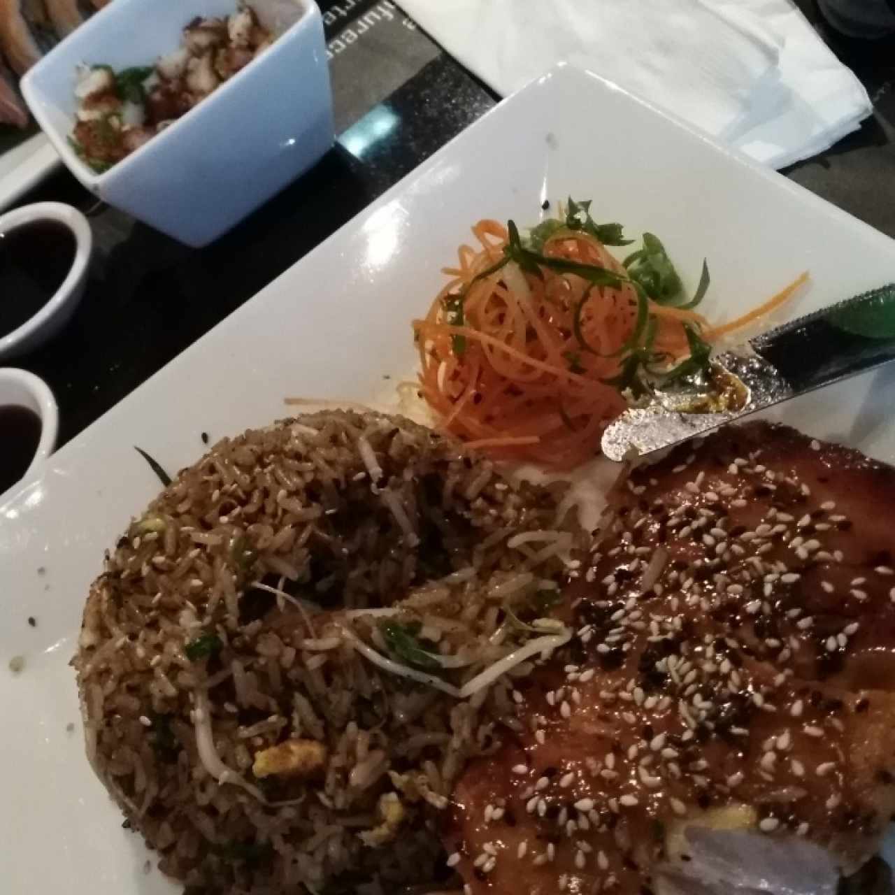 Salmón al grill o teriyaki