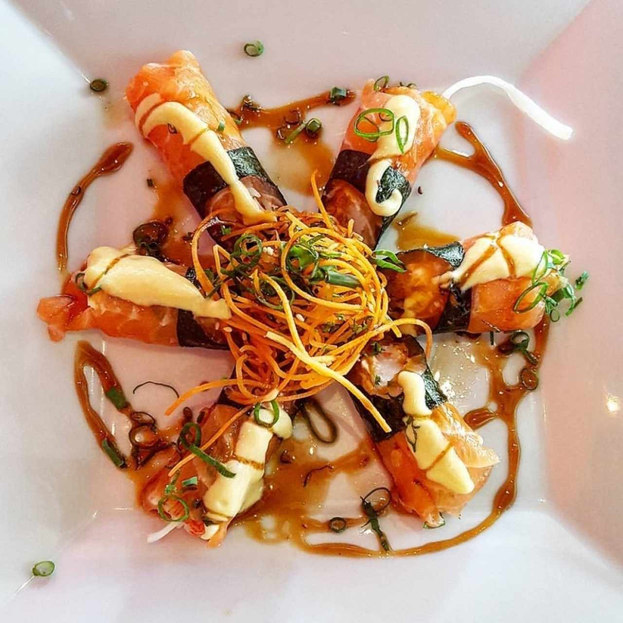 rollos de salmón 