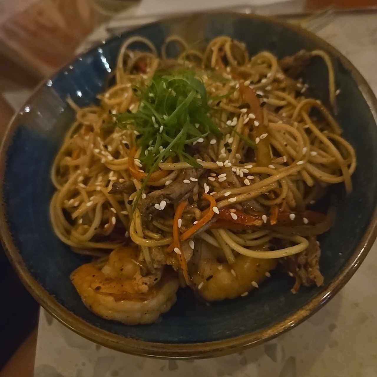 Mixto (pollo, filete y langostinos)