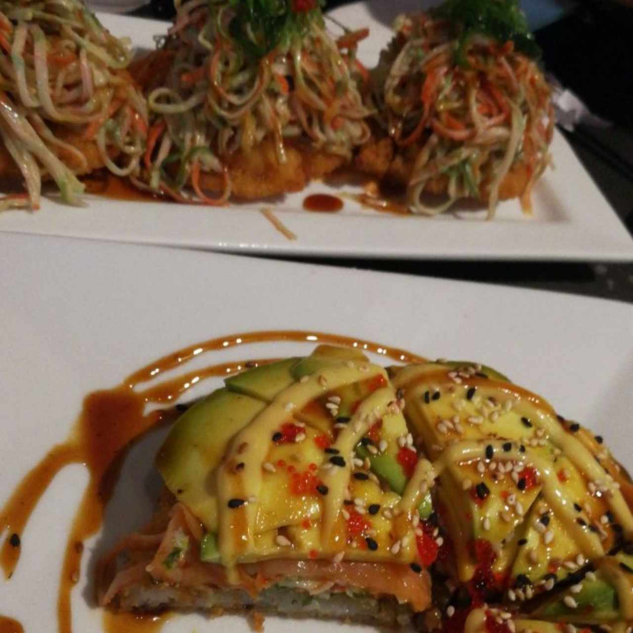 Entradas Calientes - Pizza japonesa y Ebi Bomb