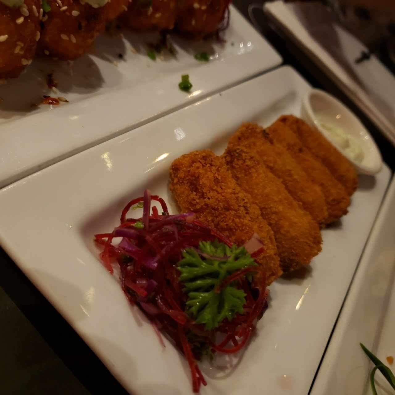 Entradas Calientes - Croqueta de Salmón