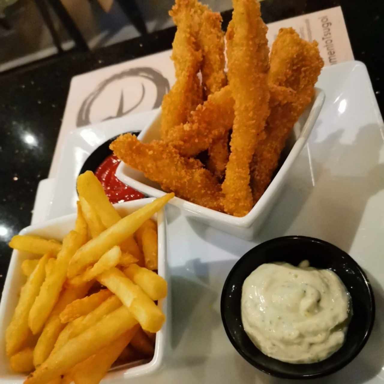 Menú Infantil - Fish & chips