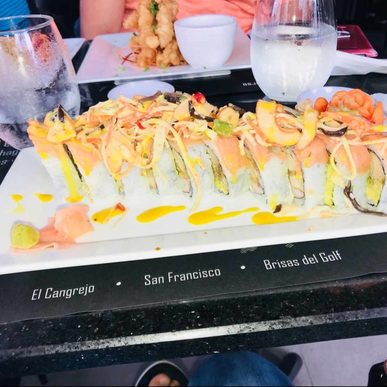 Rollos Especiales - Sayonara