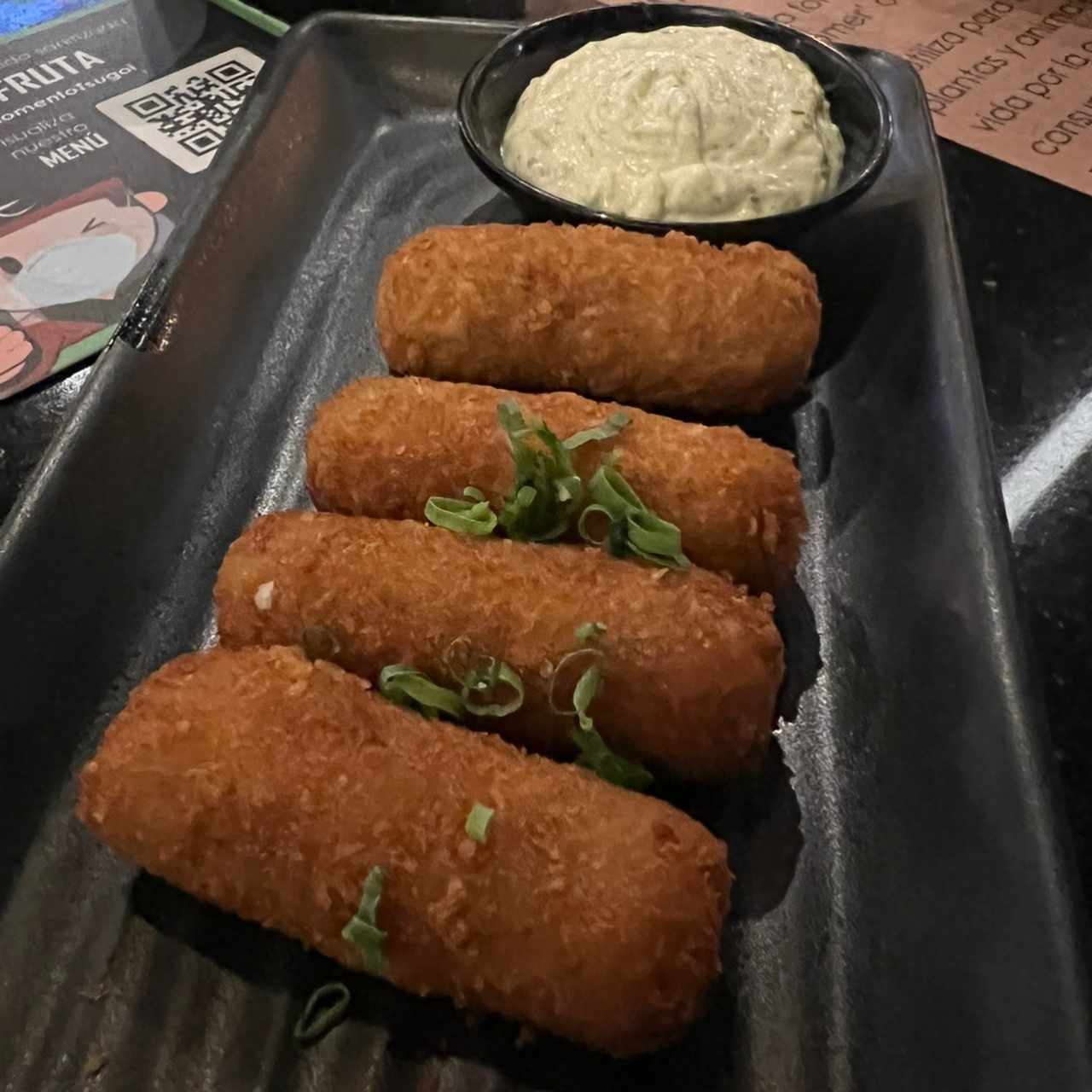Entradas - Croqueta de Salmón