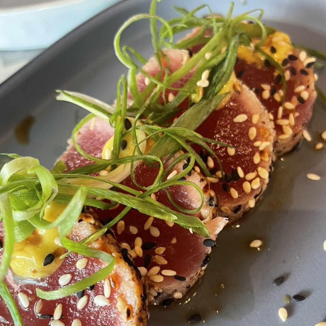Entradas - Tuna Tataki