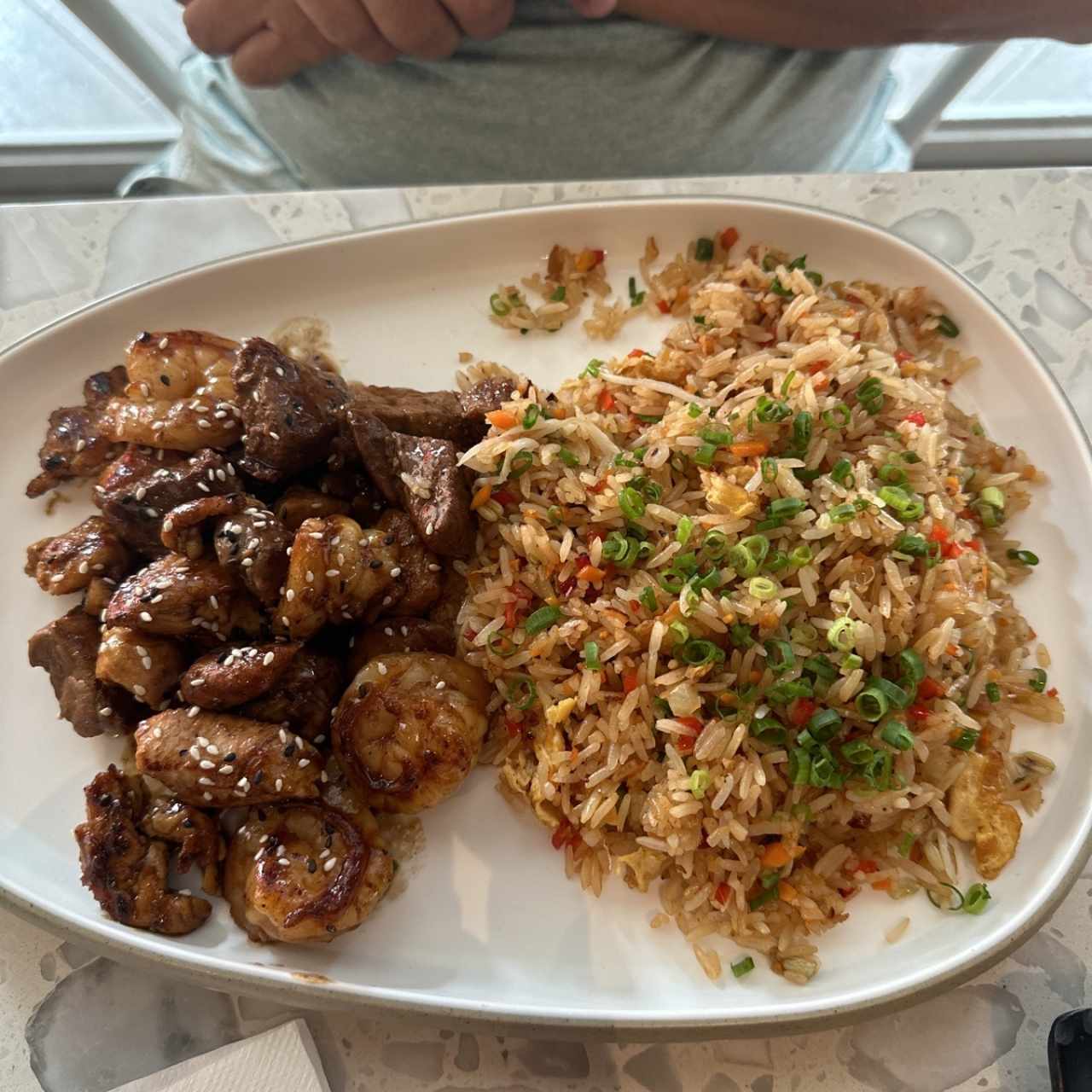 Mixto (pollo, filete y langostinos)