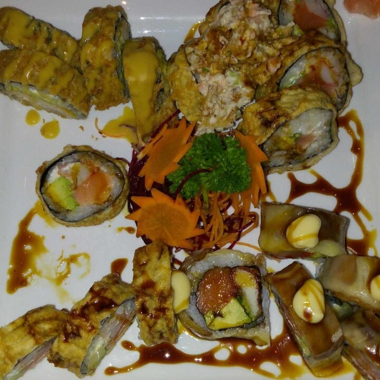 Combinación de Sushi Tiger, Tropical, Pollo