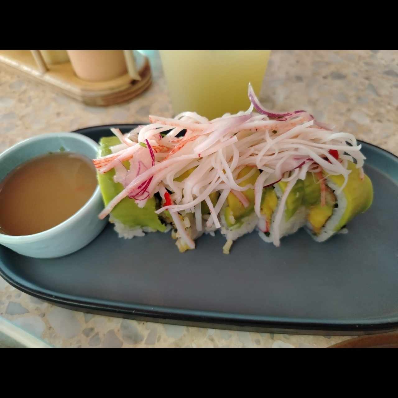 Rolls Especiales - Ceviche roll