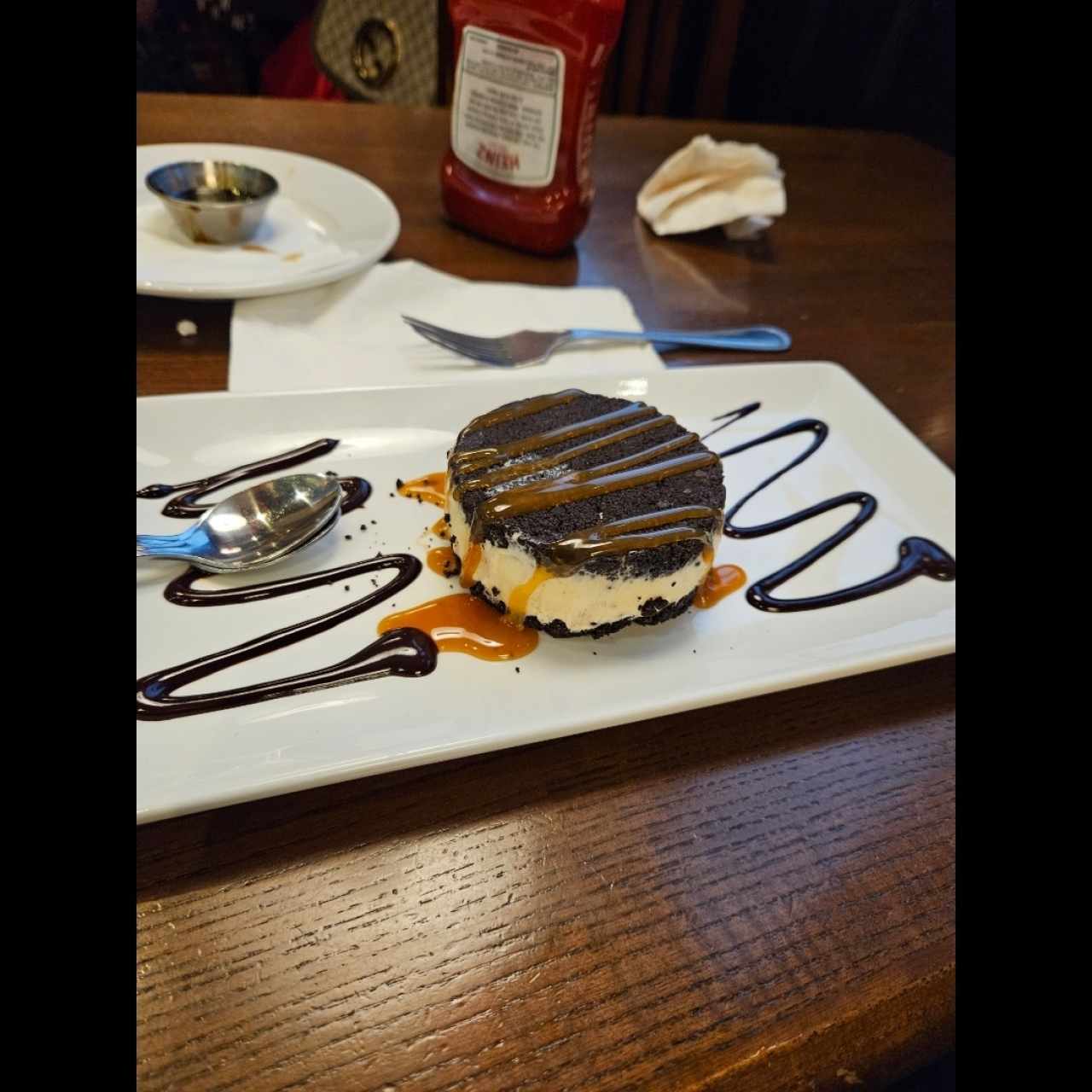 COOKIES AND CREAM MADNESS
