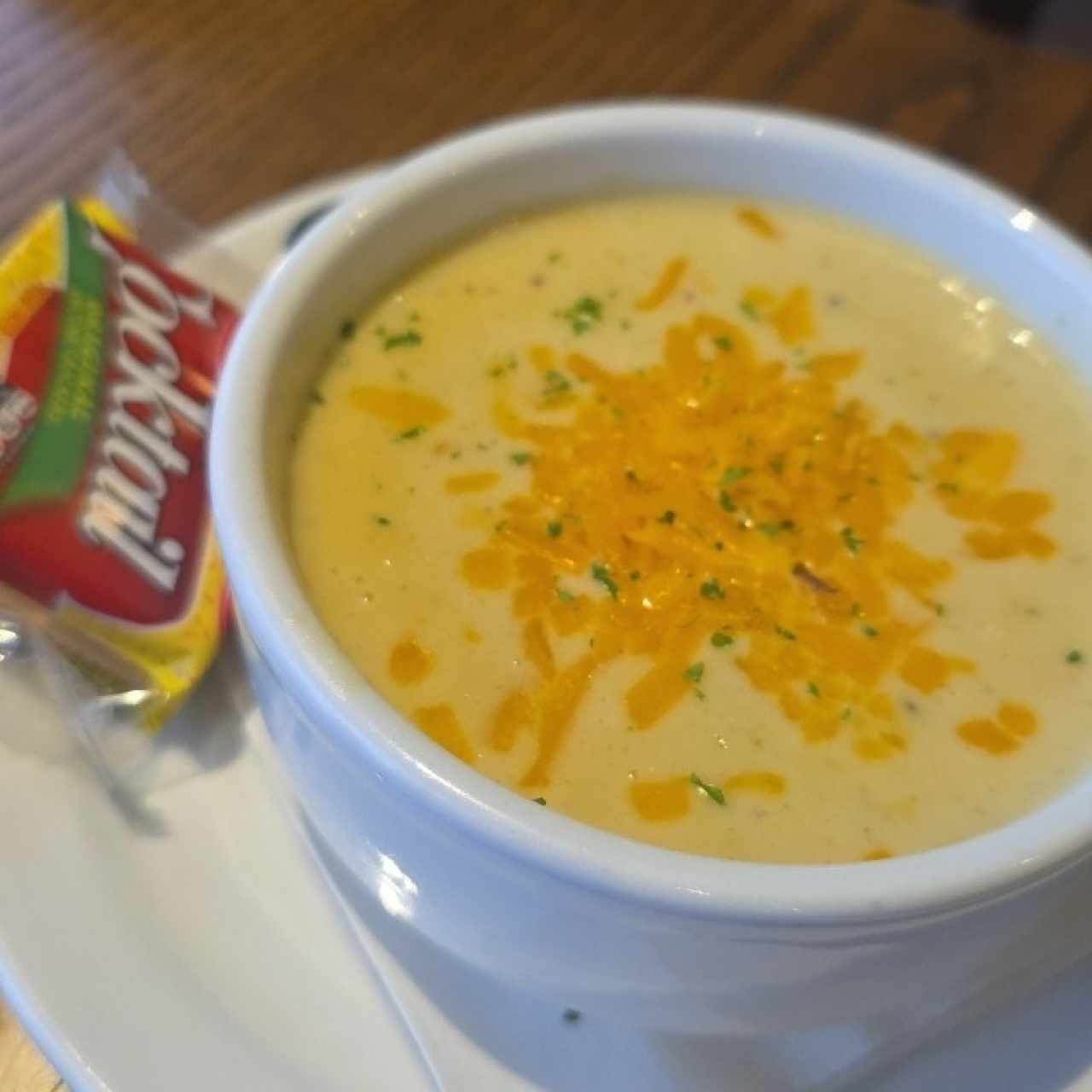 Saladas & Soup - BROCCOLI CHEESE SOUP