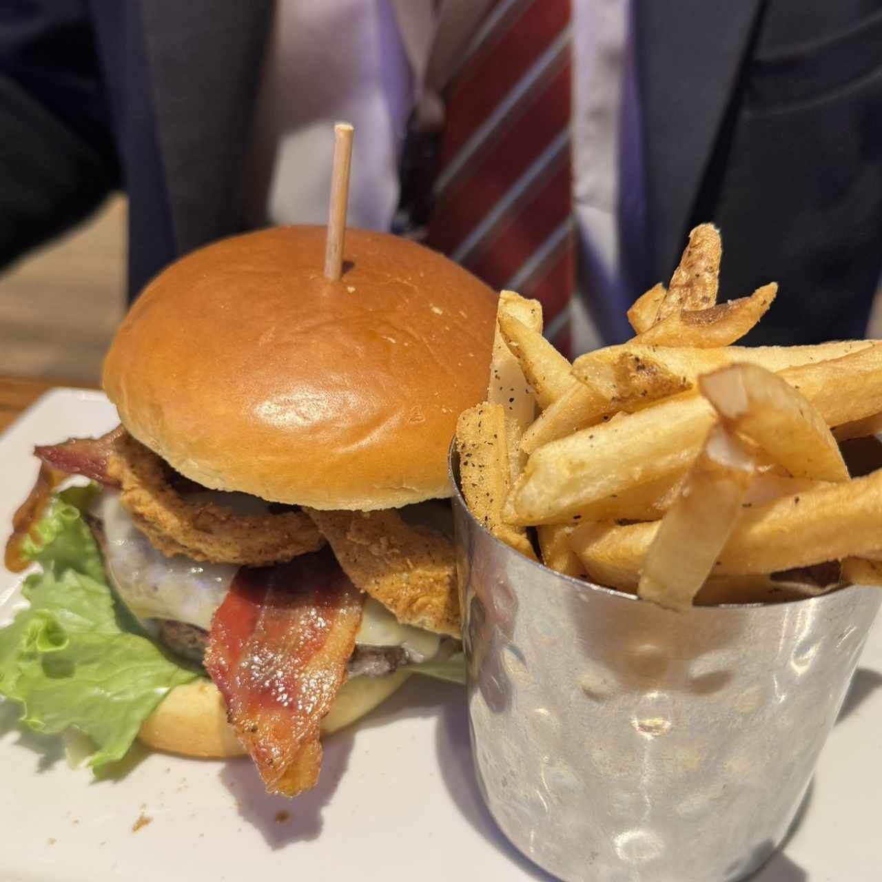 FRIDAYS SIGNATURE WHISKEY-GLAZED BURGER
