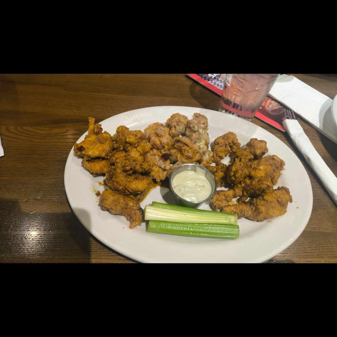 Appetizers - BONELESS