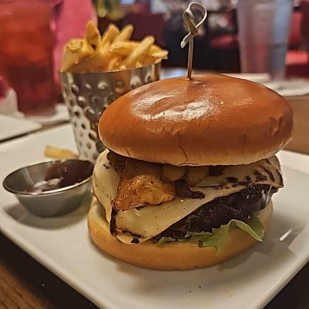 Hamburguesa La Barú 