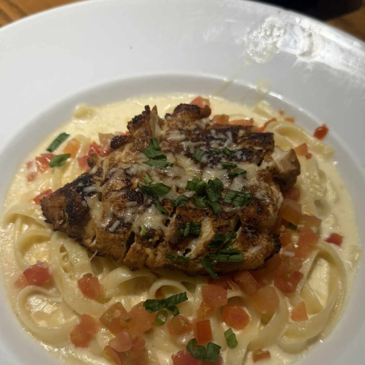 FETTUCCINE ALFREDO WITH CHICKEN