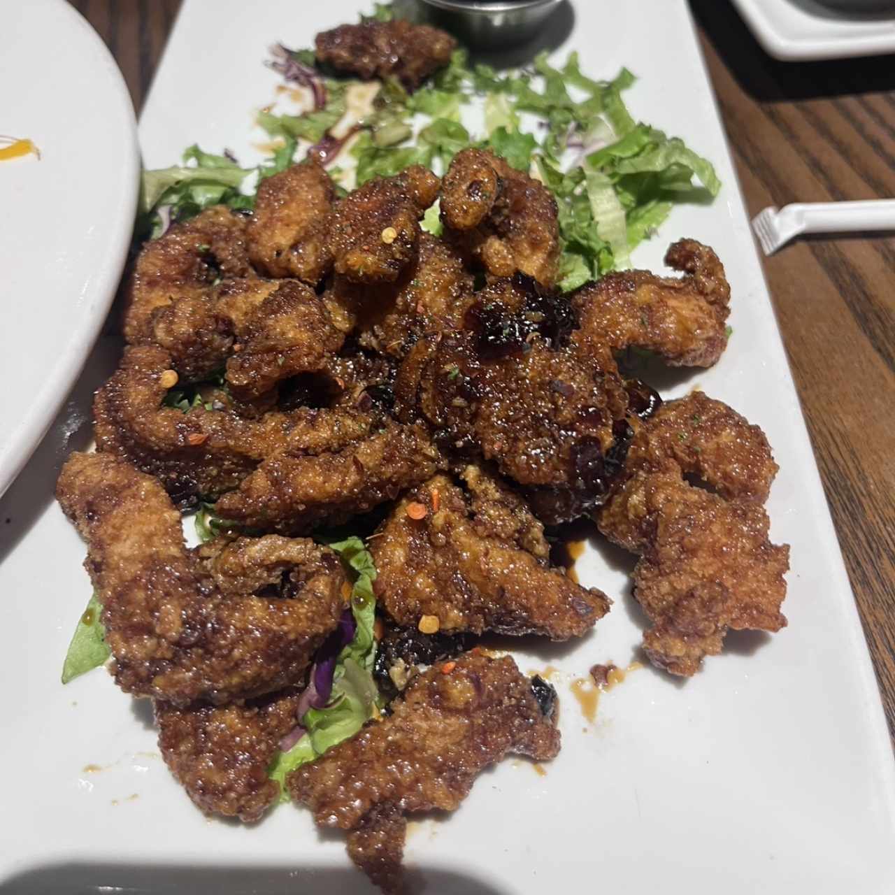 FRIDAYS SIGNATURE WHISKEY-GLAZED SESAME CHICKEN STRIPS