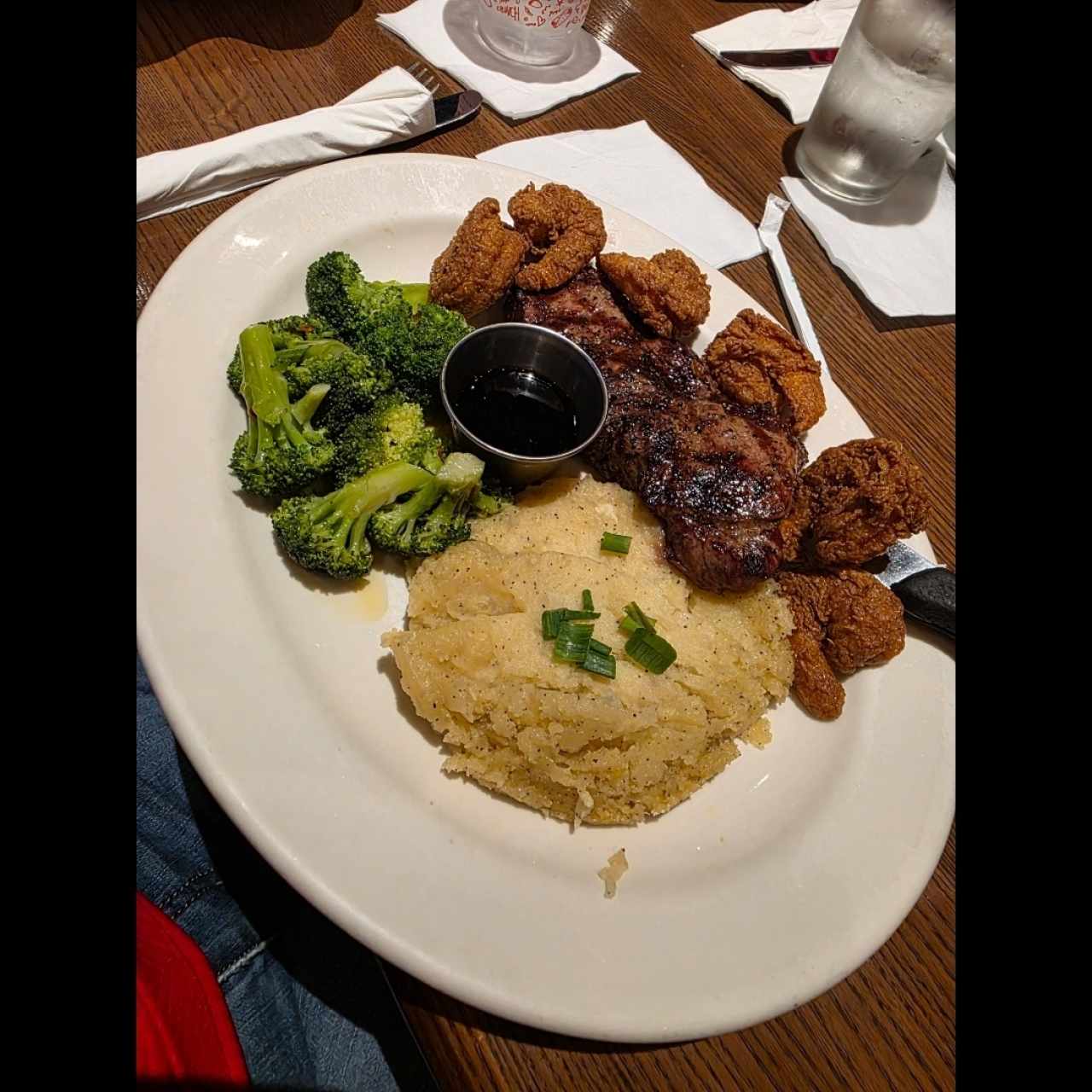 FRIDAYS SIGNATURE WHISKEY-GLAZED COMBO