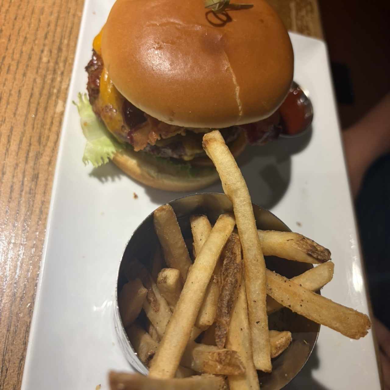 Burgers - CHEESY BACON CHEESEBURGER
