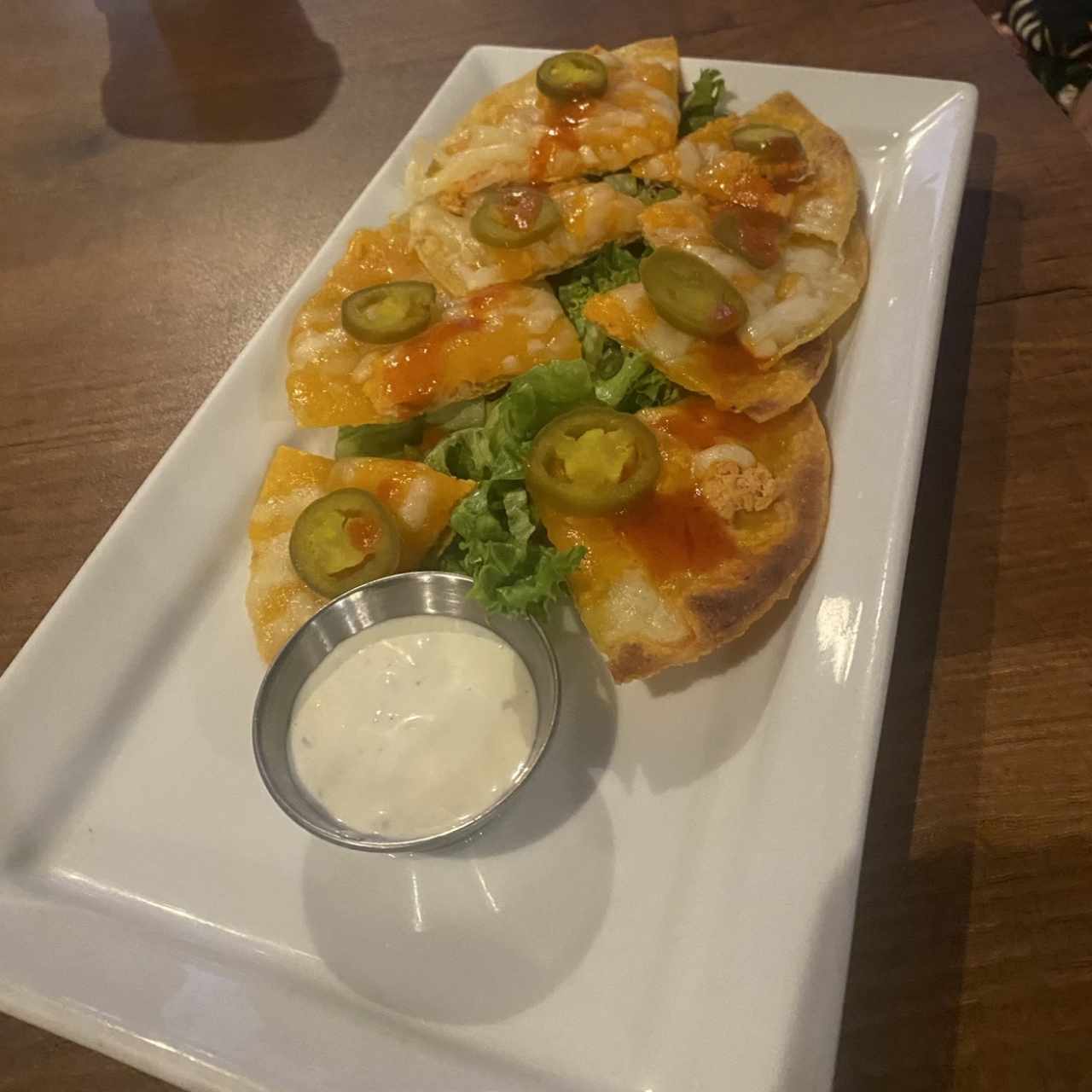 Buffalo chicken tostado nachos