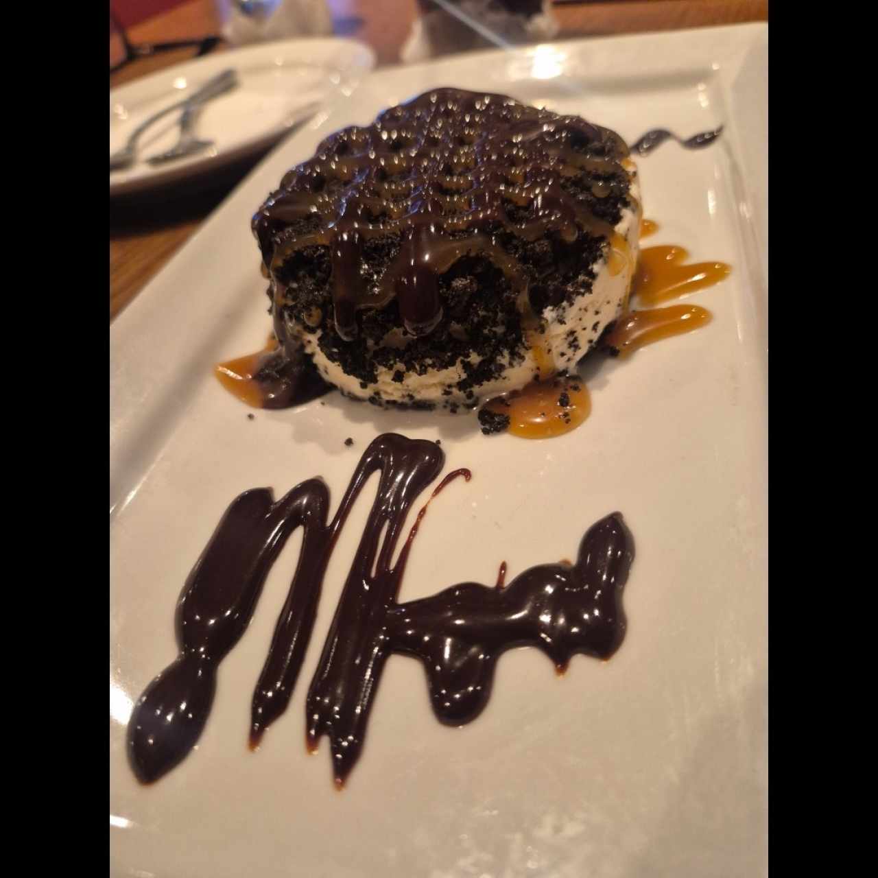 COOKIES AND CREAM MADNESS