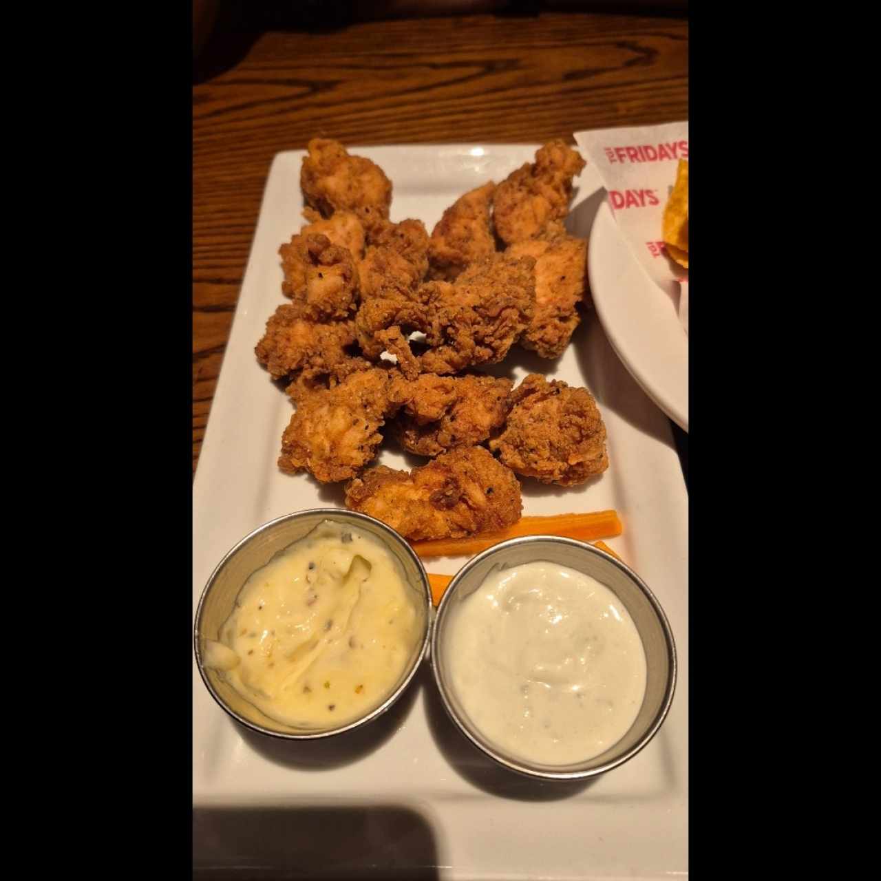 Appetizers - BONELESS