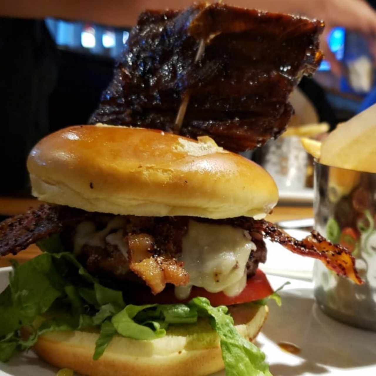 Hamburguesa jack Daniel especial