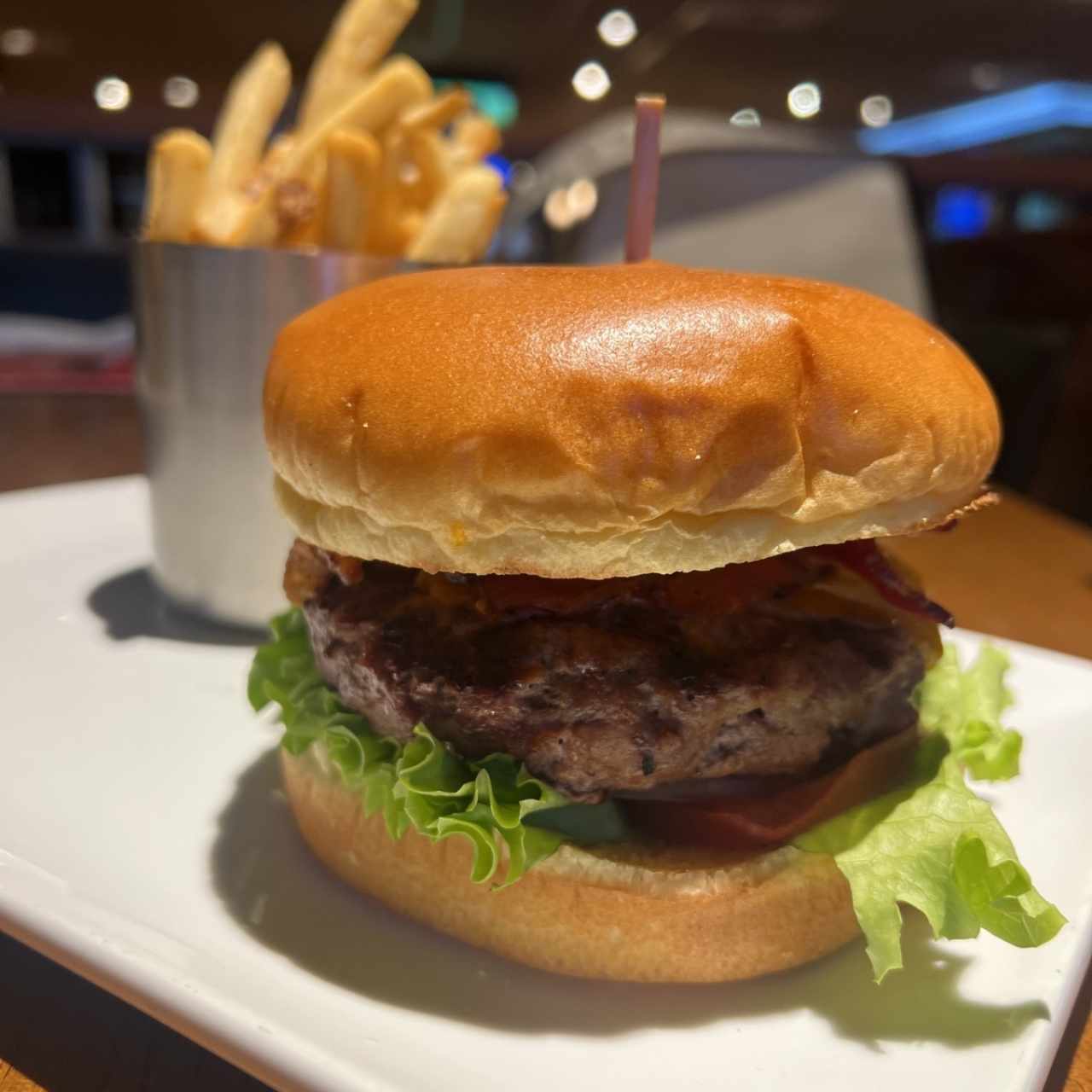 Burgers - CHEESEBURGER