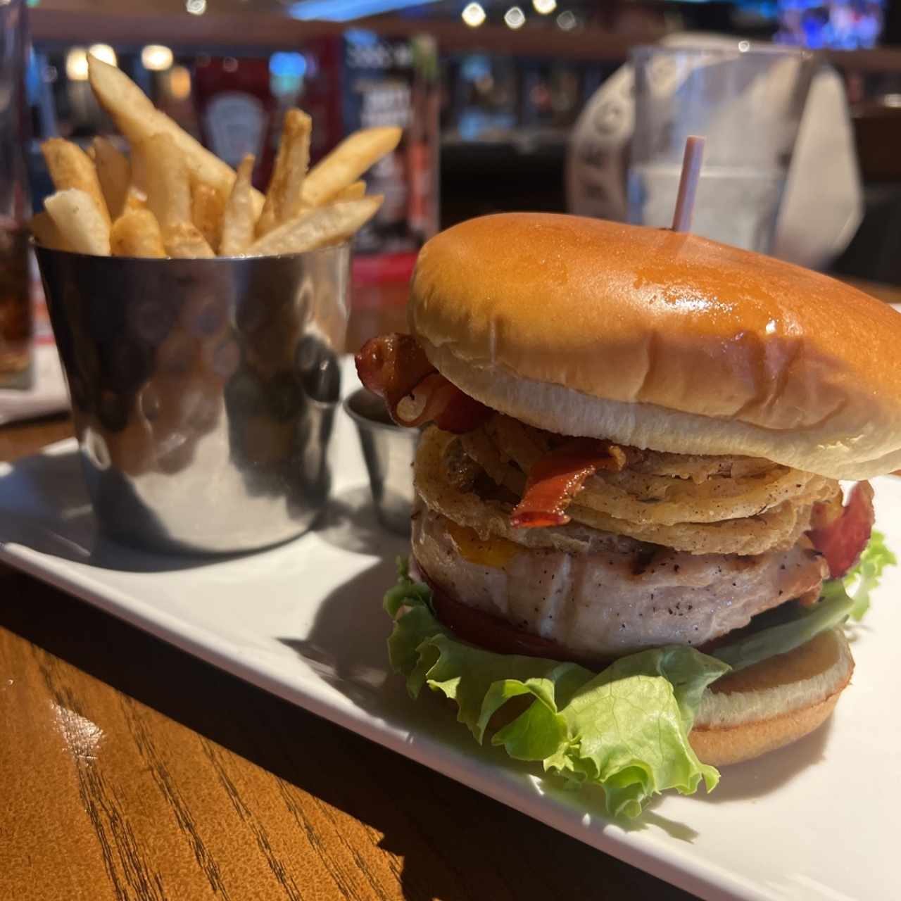 FRIDAYS SIGNATURE WHISKEY-GLAZED CHICKEN SANDWICH