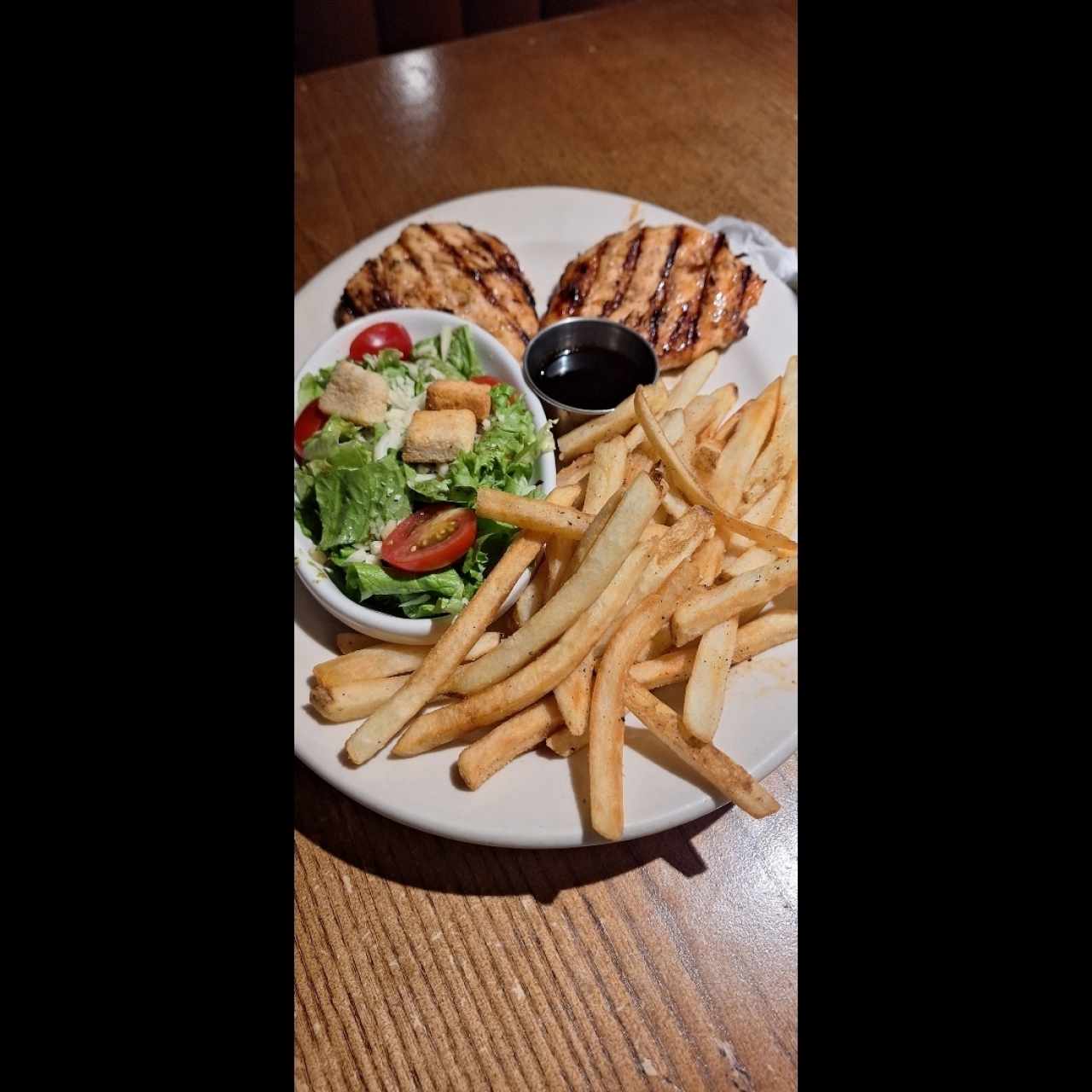 FRIDAYS SIGNATURE WHISKEY-GLAZED SESAME CHICKEN STRIPS