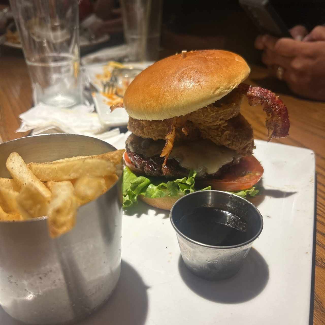 FRIDAYS SIGNATURE WHISKEY-GLAZED BURGER