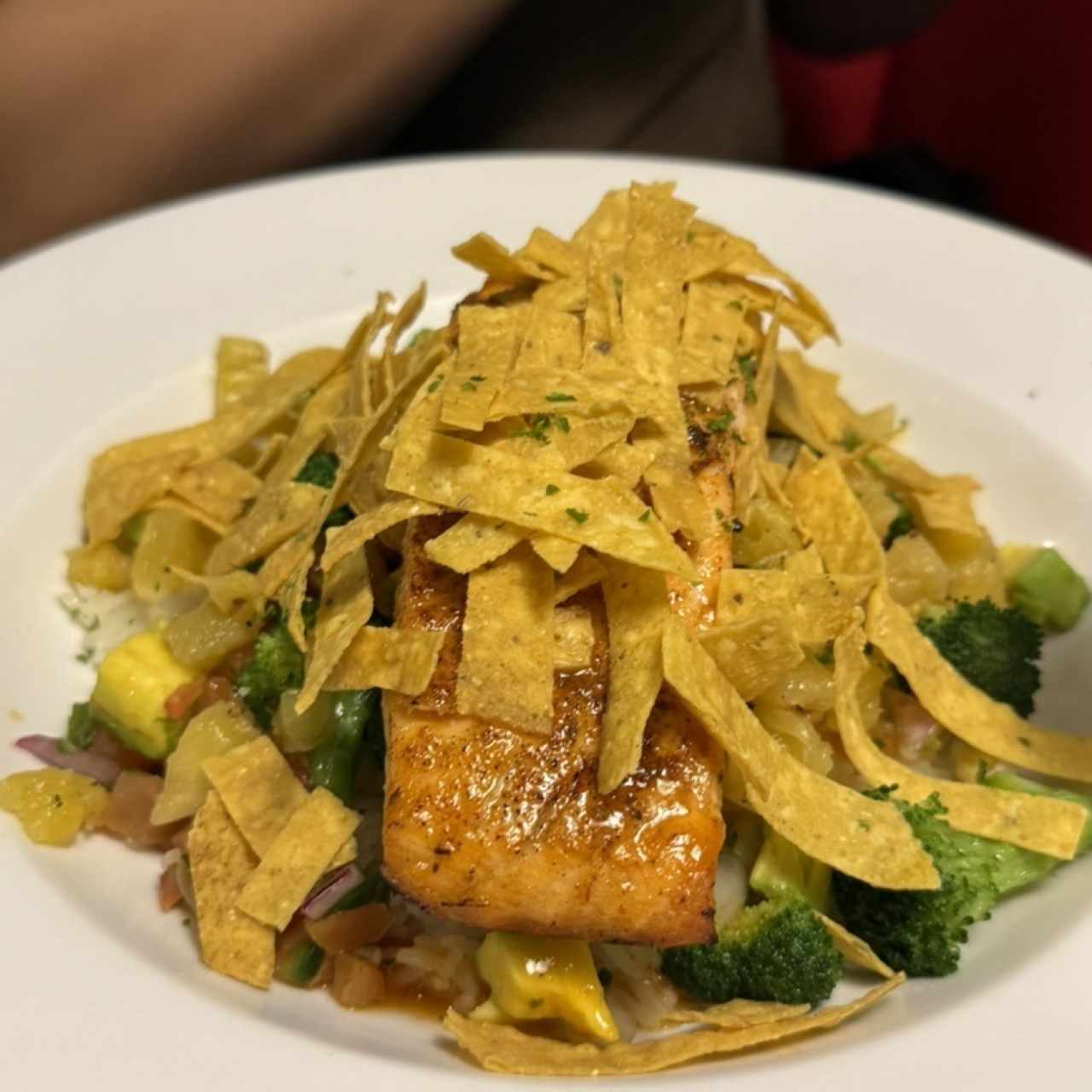 GRILLED SALMON MEXI BOWL