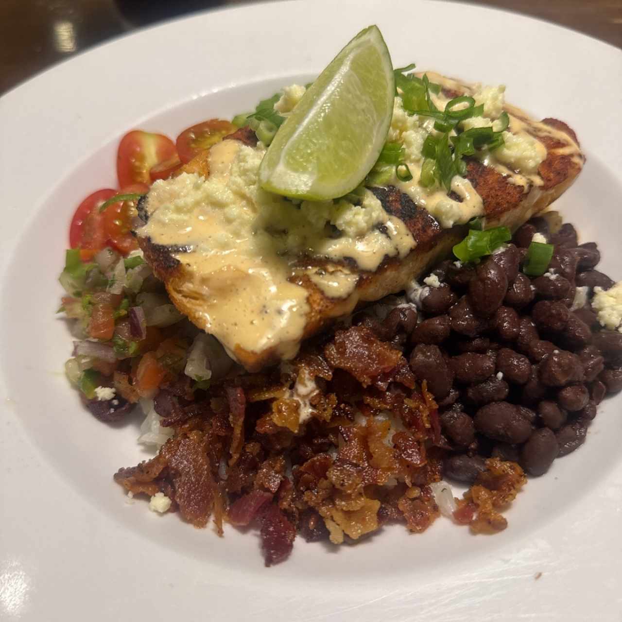 GRILLED SALMON MEXI BOWL