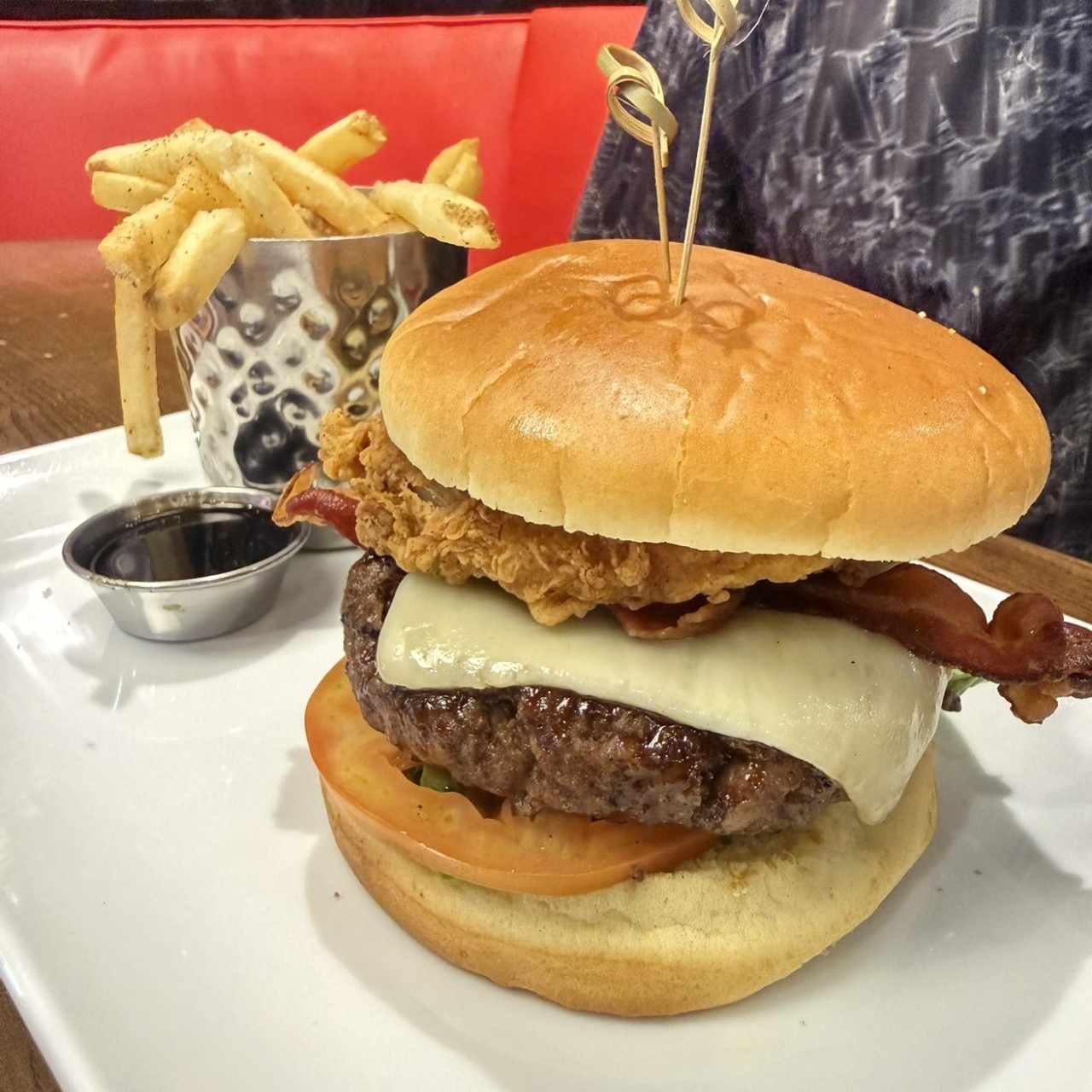 FRIDAYS SIGNATURE WHISKEY-GLAZED BURGER
