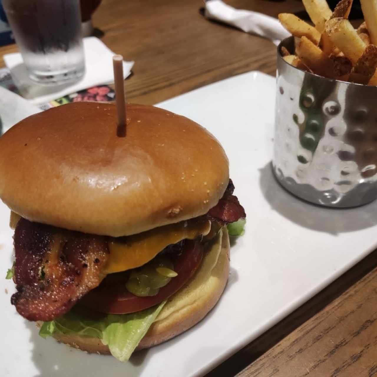 Burgers - BACON CHEESEBURGER