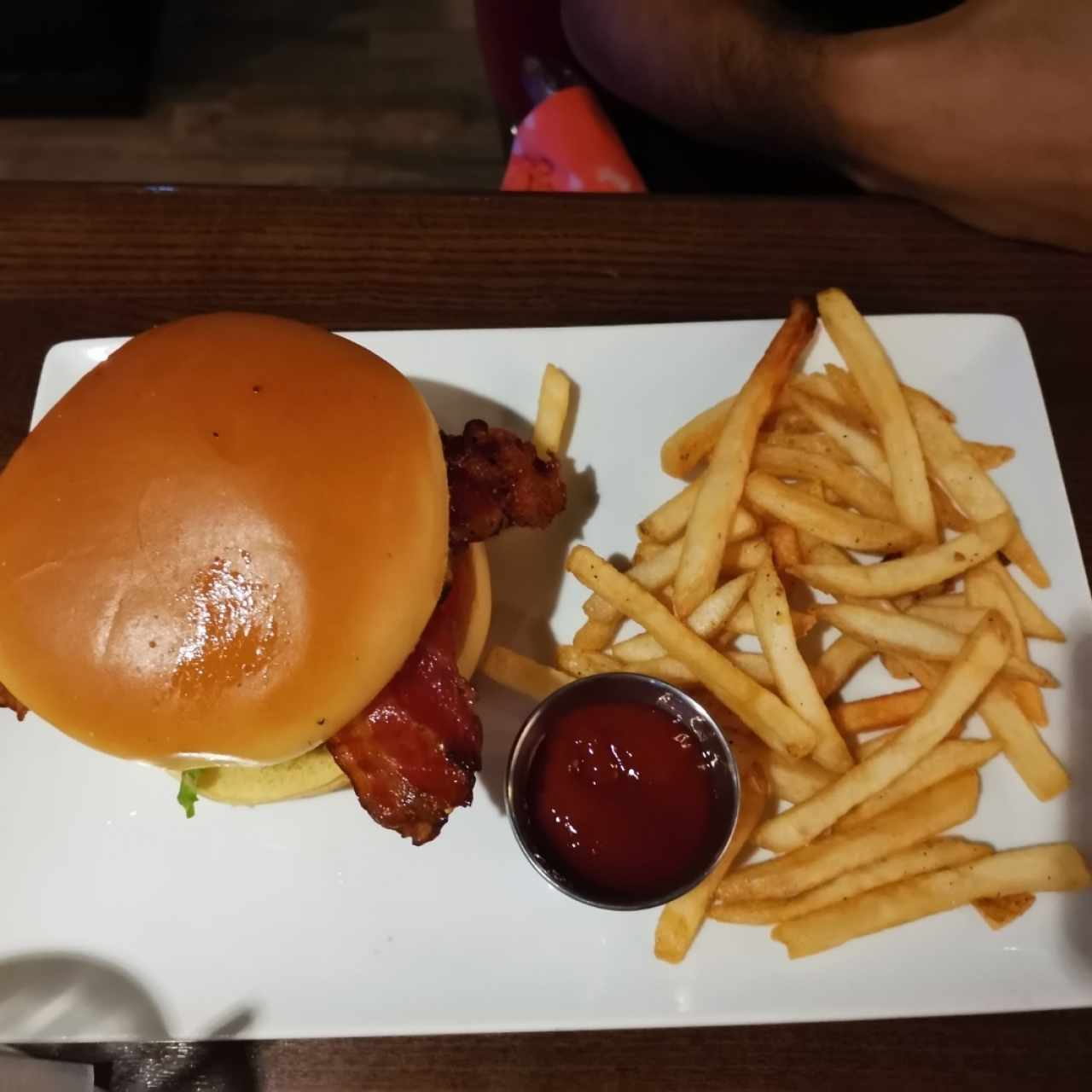 Hamburguesa clásica 