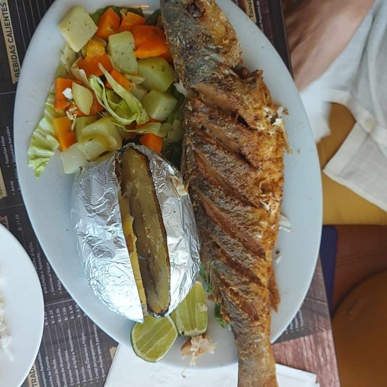 Pargo Entero o Corvina Entera