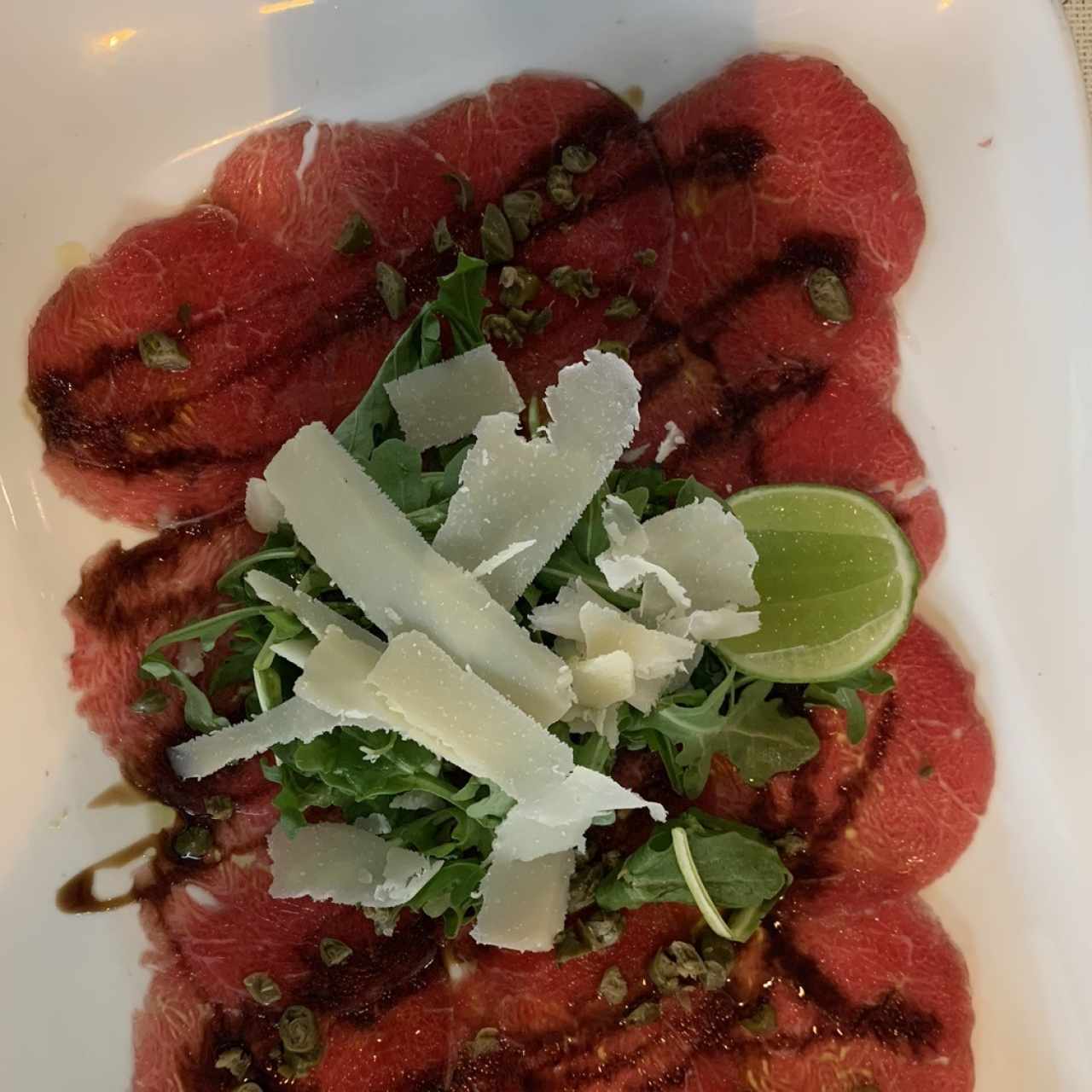 Entradas - Carpaccio de lomito