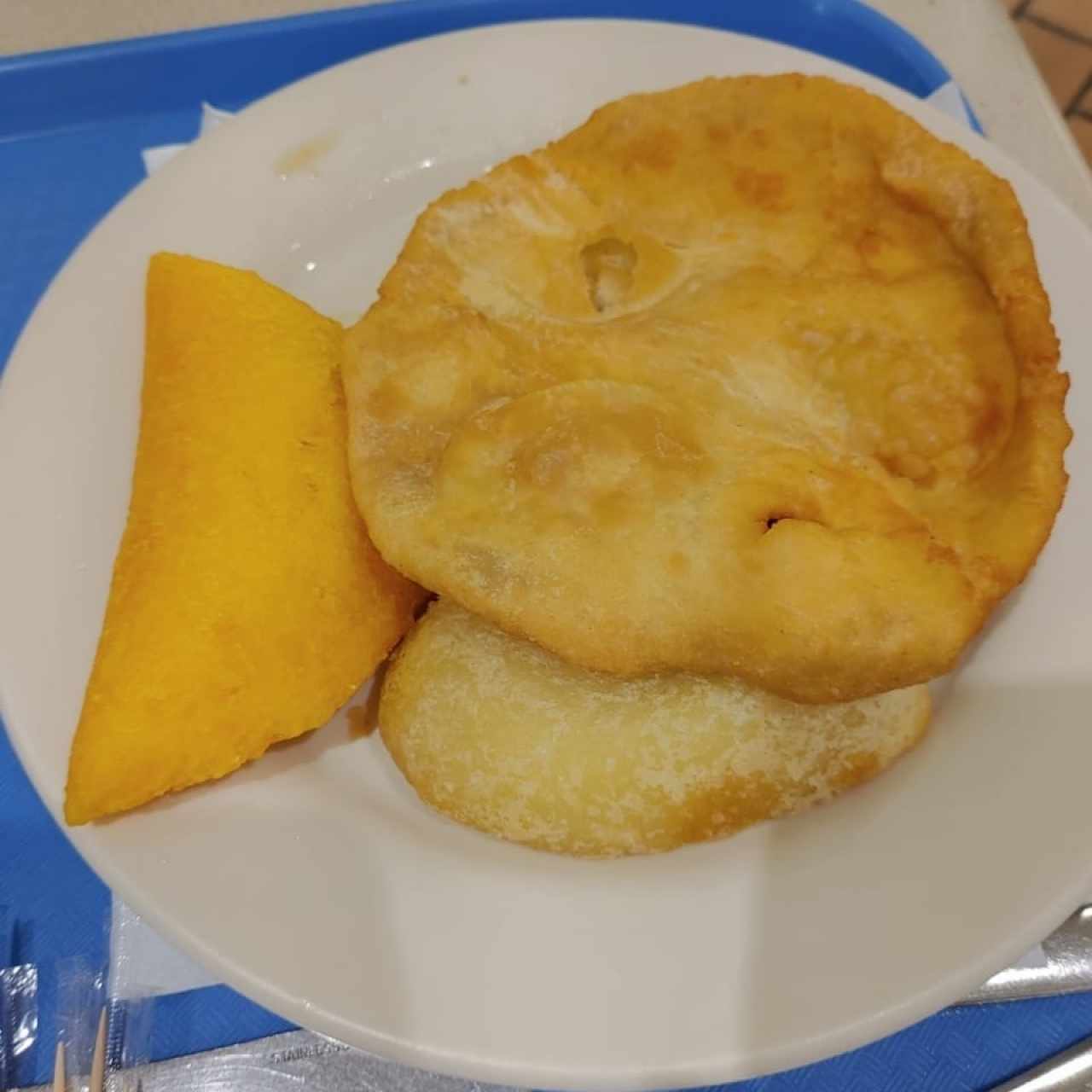 Hojaldre, Carimañola y Empanada