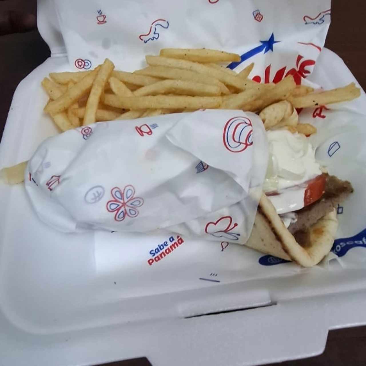 Combo - gyro original + acompañamiento + bebida