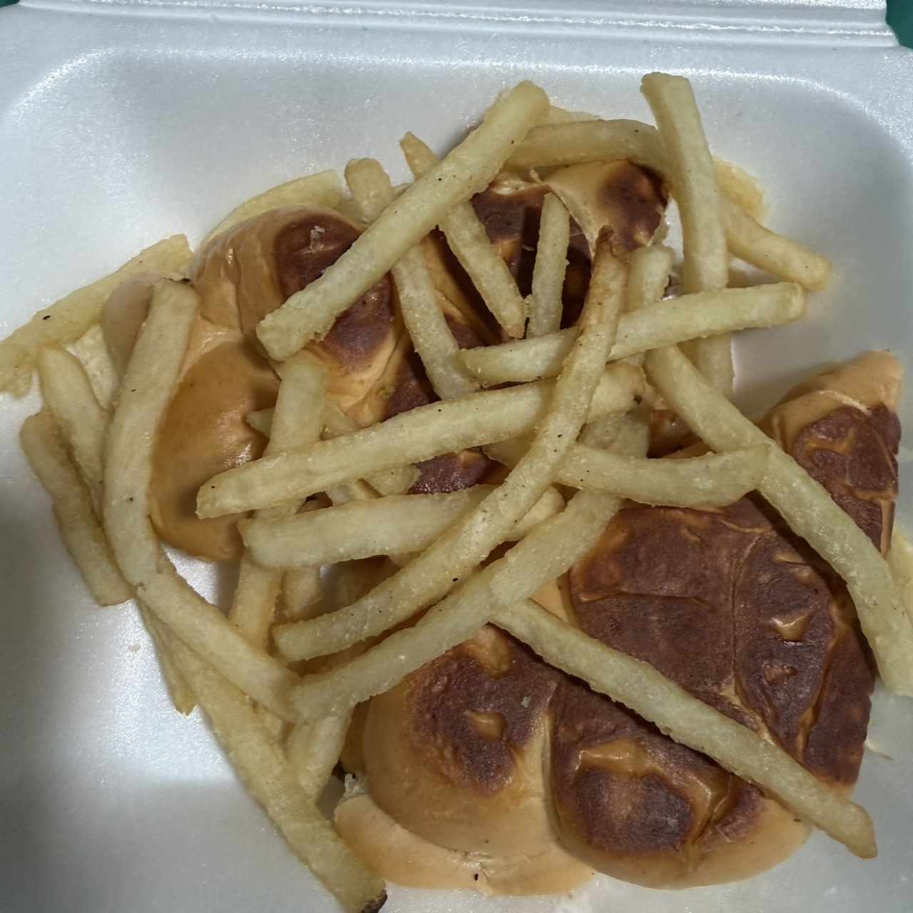 Nikos steak con papas