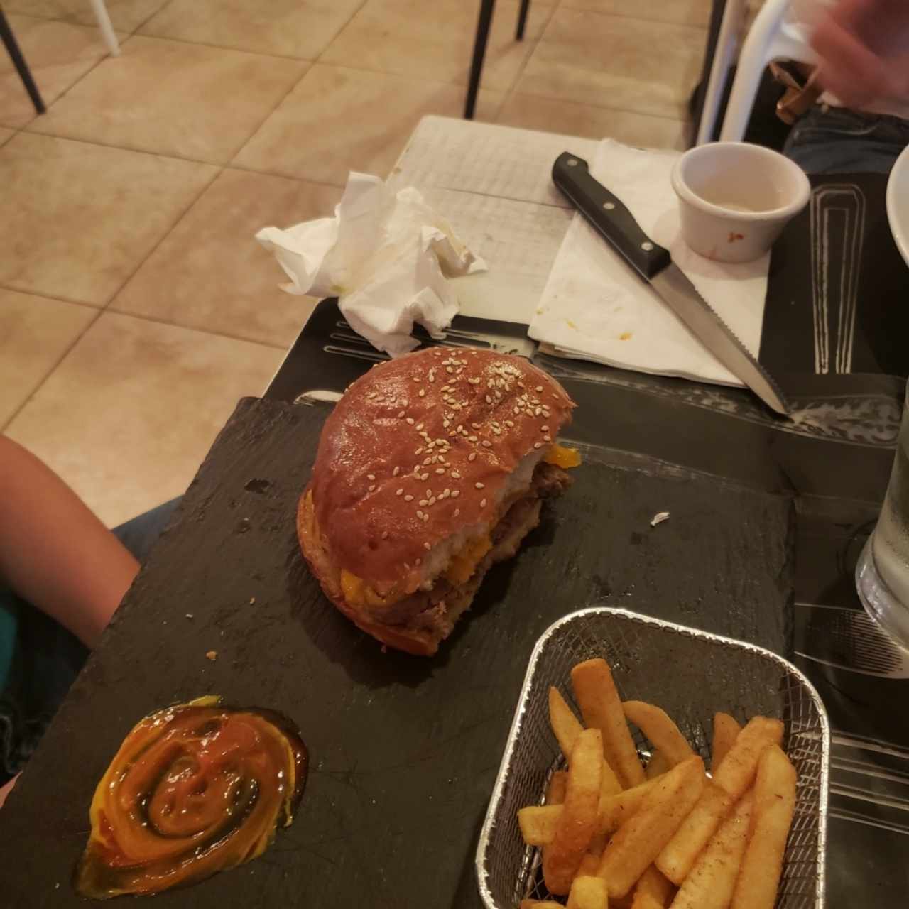 hamburguesa Americana con Tocino
