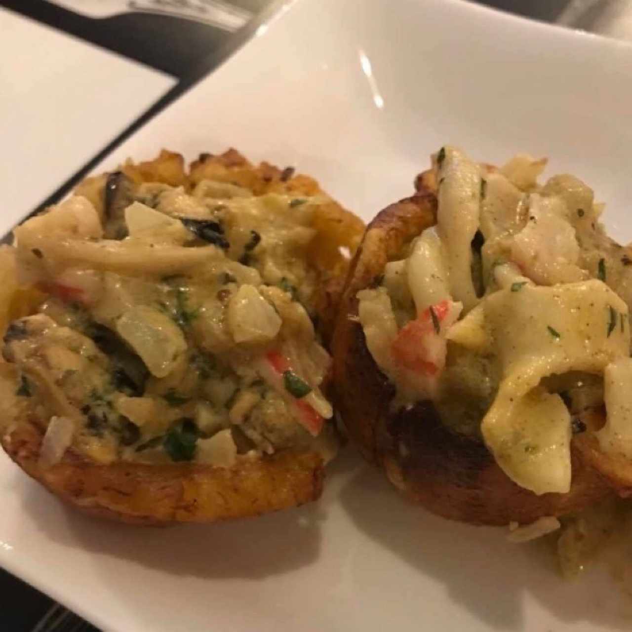 Entradas - Patacones con mariscos