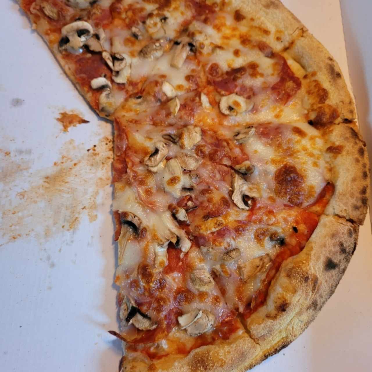 Pizza hongos