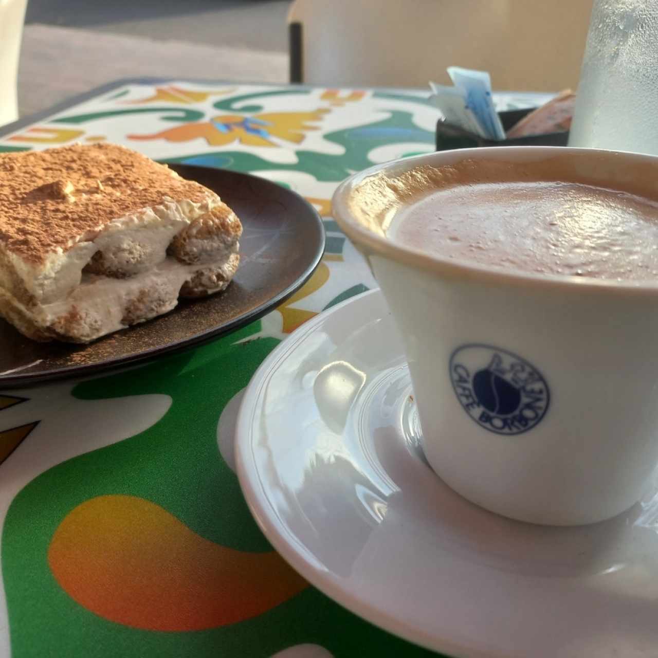 capu y tiramisú la pareja perfecta