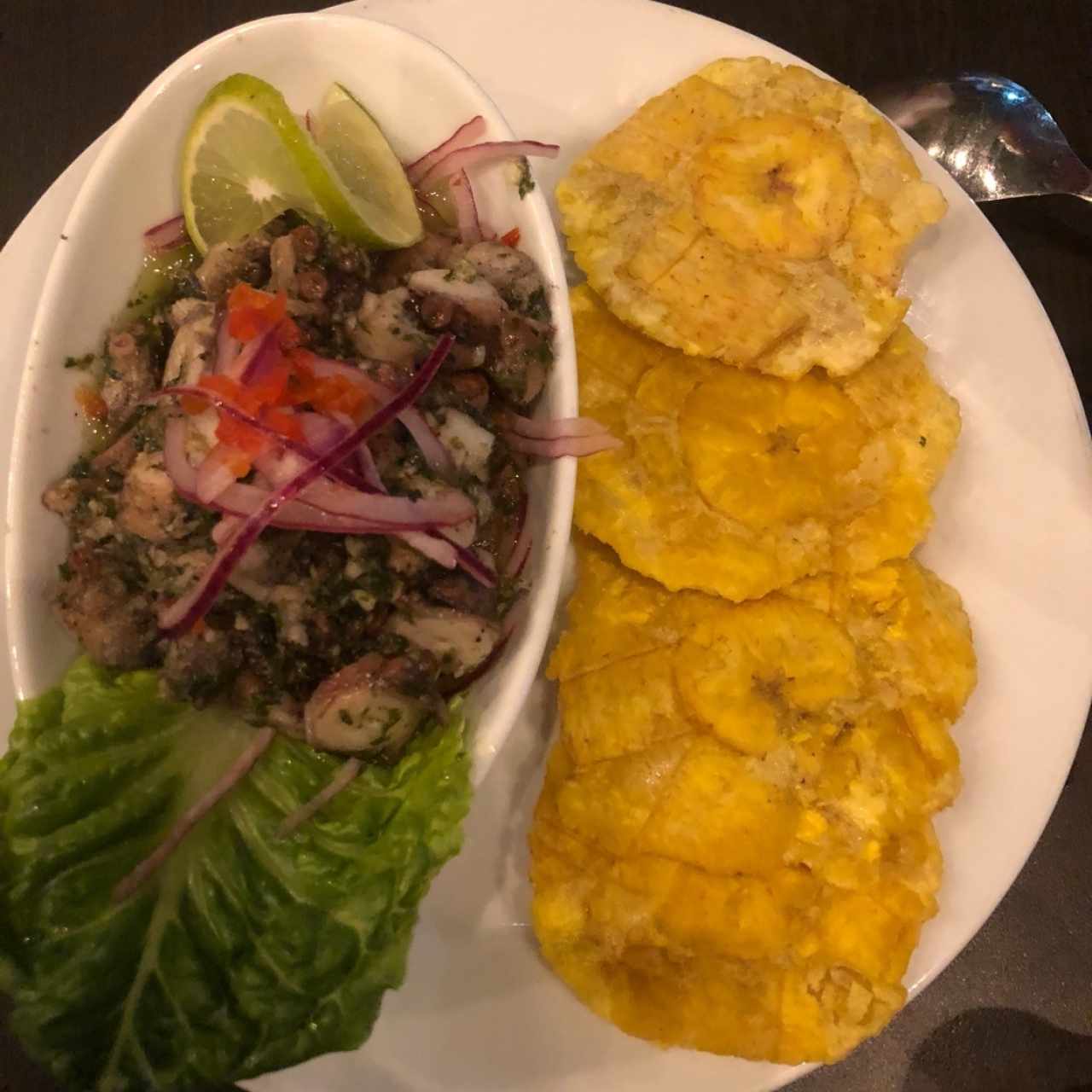 tremenda comida y la amabilidad 100 puntos